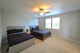 1226 Laurel Park Cir, Manteca, CA 95337 - Photo 30