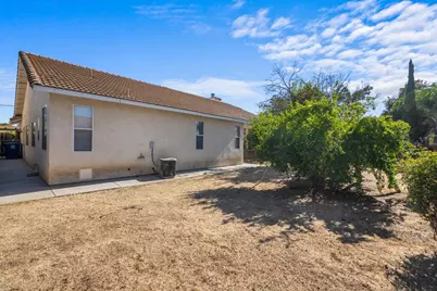 766 Willmott Avenue, Los Banos, CA 93635 - Photo 32