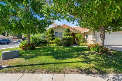 766 Willmott Avenue, Los Banos, CA 93635 - Photo 2