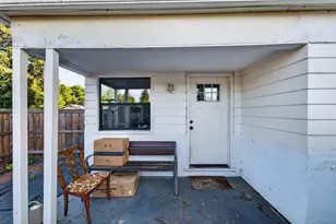 3732 38th St, Sacramento, CA 95820 - Photo 8