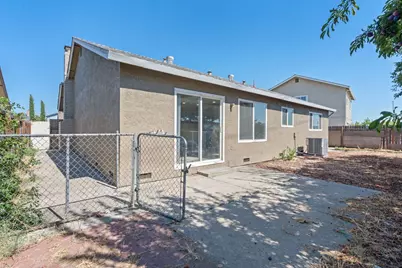 8116 Steinbeck Way, Sacramento, CA 95828 - Photo 16