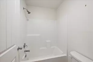 3237 Bridgeway Dr, Rancho Cordova, CA 95670 - Photo 32