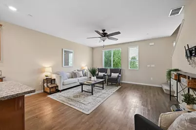 3237 Bridgeway Drive, Rancho Cordova, CA 95670 - Photo 10