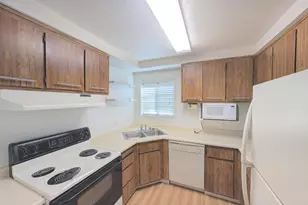 7441 Auburn Oaks Ct, Citrus Heights, CA 95621 - Photo 6