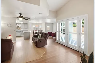 1604 Acacia Court, Chowchilla, CA 93610 - Photo 8