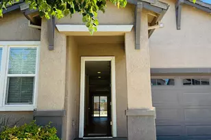 4816 Ammolite Way, Elk Grove, CA 95757 - Photo 4
