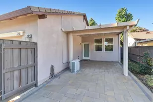2314 Bay Horse Ln, Sacramento, CA 95835 - Photo 34