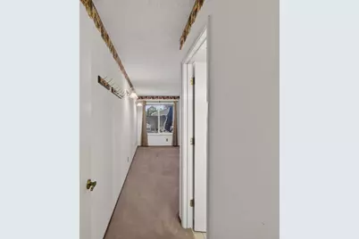 8024 Deer Lake Drive, Sacramento, CA 95823 - Photo 10