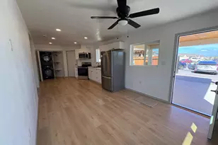 391 Yandris Ct, Los Banos, CA 93635 - Photo 14