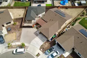 391 Yandris Ct, Los Banos, CA 93635 - Photo 24