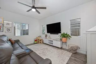 5136 Molino Cir, Roseville, CA 95747 - Photo 12