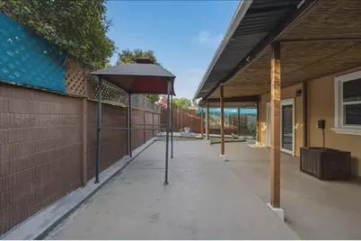 8404 Misty Pass Way, Antelope, CA 95843 - Photo 26