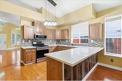 8404 Misty Pass Way, Antelope, CA 95843 - Photo 10