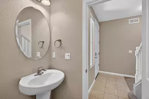 5385 Sable Wood Ln, Fair Oaks, CA 95628 - Photo 16