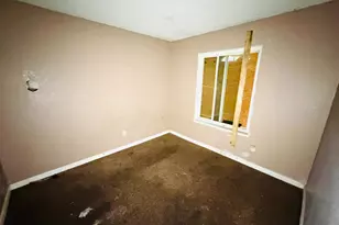 4409 Galbrath Dr, Sacramento, CA 95842 - Photo 14