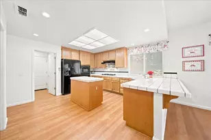 100 La Paz Ct, Roseville, CA 95747 - Photo 12