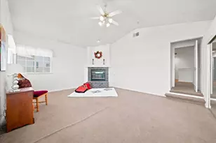 100 La Paz Ct, Roseville, CA 95747 - Photo 36