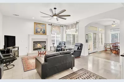 2033 Northcrest Court, Modesto, CA 95355 - Photo 20