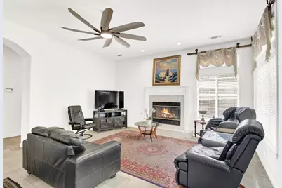 2033 Northcrest Court, Modesto, CA 95355 - Photo 22