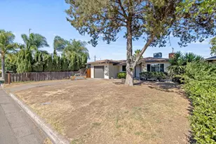 1005 Austin St, Madera, CA 93638 - Photo 2
