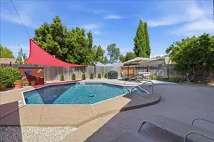 7801 Auburn Wind Ct, Citrus Heights, CA 95610 - Photo 22