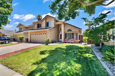102 Henry, Tracy, CA 95376 - Photo 2