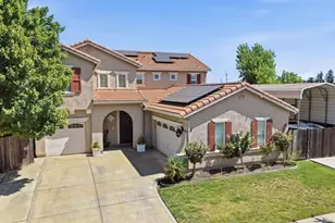 1021 Tres Picos Dr, Yuba City, CA 95993 - Photo 1