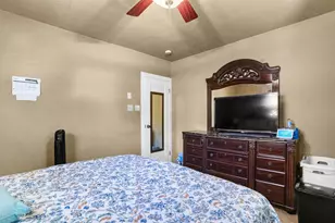 1629 W Poplar St, Stockton, CA 95203 - Photo 18