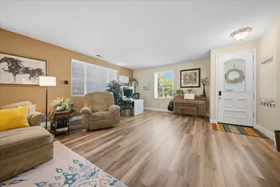 1340 Table Mountain Drive, Plumas Lake, CA 95961 - Photo 6