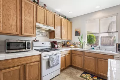 11552 Marissa Way, Rancho Cordova, CA 95670 - Photo 8