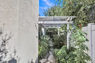 1080 Zumstein Dr, Ripon, CA 95366 - Photo 12