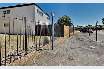 5644 Odea Drive, Sacramento, CA 95824 - Photo 26