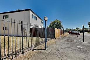 5644 Odea Dr, Sacramento, CA 95824 - Photo 26