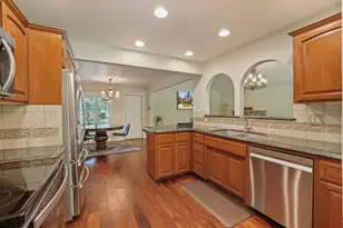 2318 Pheasant Run Cir, Stockton, CA 95207 - Photo 8