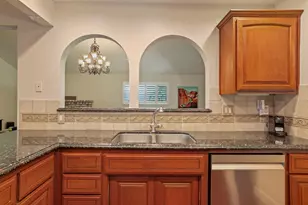 2318 Pheasant Run Cir, Stockton, CA 95207 - Photo 10