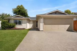 10951 Hirschfeld Way, Rancho Cordova, CA 95670 - Photo 2