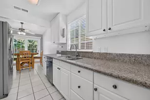 10951 Hirschfeld Way, Rancho Cordova, CA 95670 - Photo 18