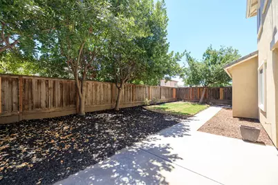 2049 Baluchi Way, Oakdale, CA 95361 - Photo 44