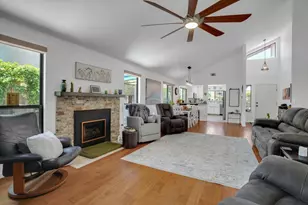 2413 Manor Oak Dr, Modesto, CA 95355 - Photo 10