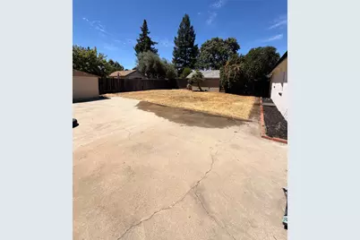 1241 Marilyn Street, Modesto, CA 95350 - Photo 22