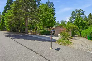 10080 Braemar Way, Grass Valley, CA 95949 - Photo 28