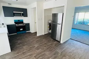 8741 Woodman Way, Sacramento, CA 95826 - Photo 12