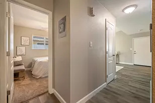 201 Woodrow Ave, Modesto, CA 95350 - Photo 12