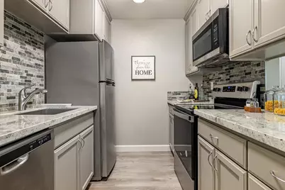201 Woodrow Avenue #48, Modesto, CA 95350 - Photo 6