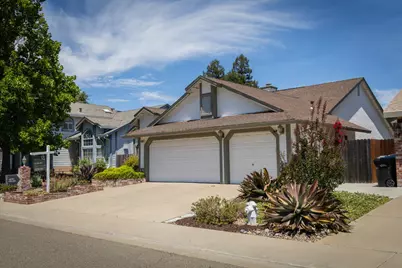8809 Bridalsmith Drive, Sacramento, CA 95828 - Photo 2