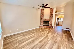 8809 Bridalsmith Dr, Sacramento, CA 95828 - Photo 6