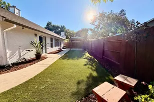 8809 Bridalsmith Dr, Sacramento, CA 95828 - Photo 32