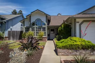 8809 Bridalsmith Dr, Sacramento, CA 95828 - Photo 2