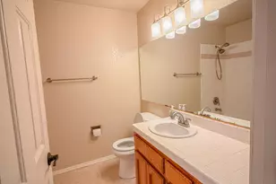 8809 Bridalsmith Dr, Sacramento, CA 95828 - Photo 30