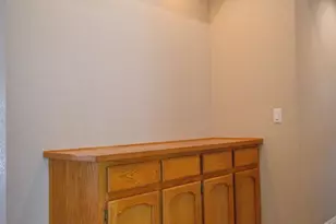 8809 Bridalsmith Dr, Sacramento, CA 95828 - Photo 12